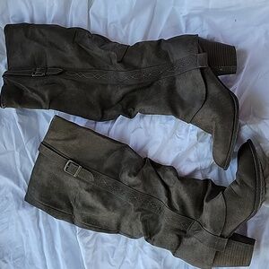 Roselyn Style Slouch boots light brown 8.5